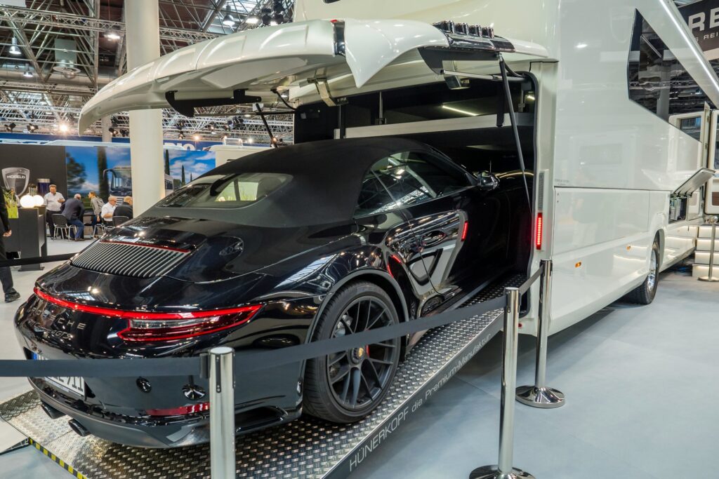 Gesloten aanhangwagen huren Gesloten aanhangwagen huren